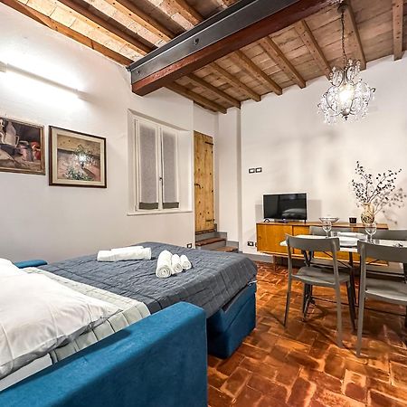 Апартаменти Free Parking - Modena Prestige, La Porta Sul Centro Екстер'єр фото